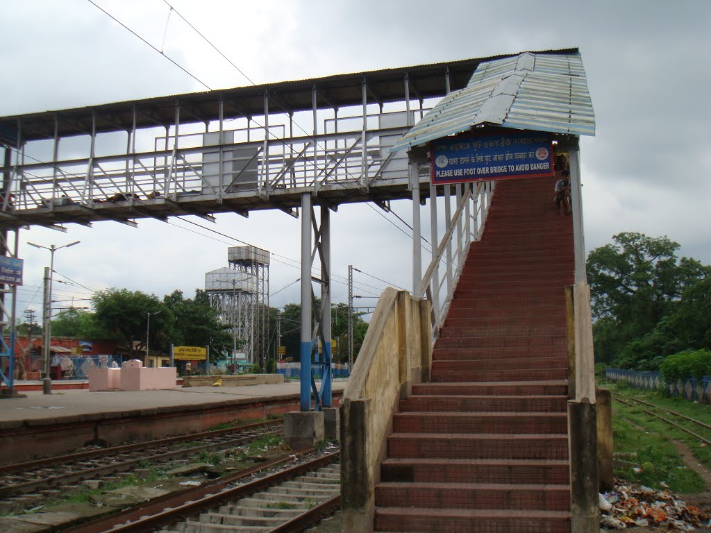 Foot Over Bridge, Krishna Nagar City Junction
