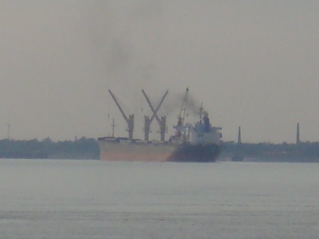 Ship at Ganga