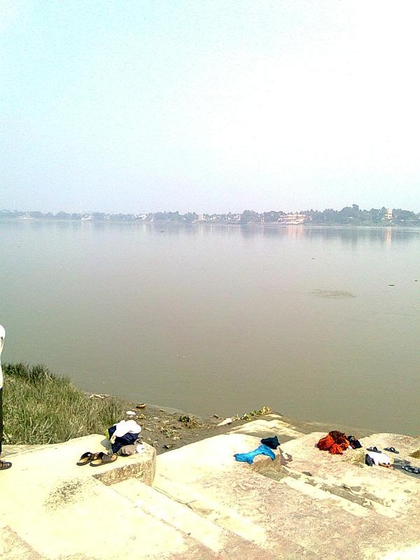 HOOGHLY RIVER FROM KONNAGAR GHAT