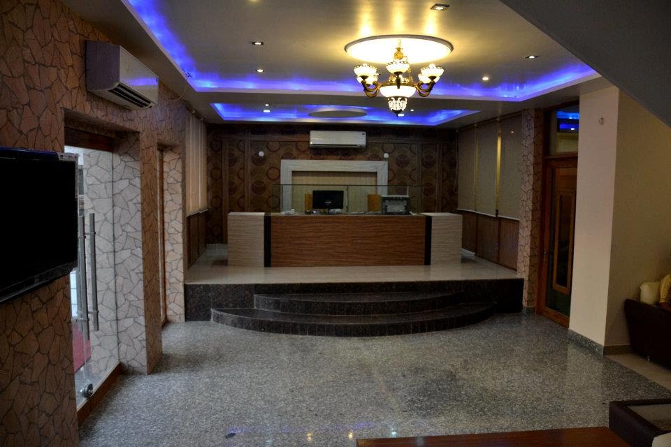 HOTEL ALKA PALACE