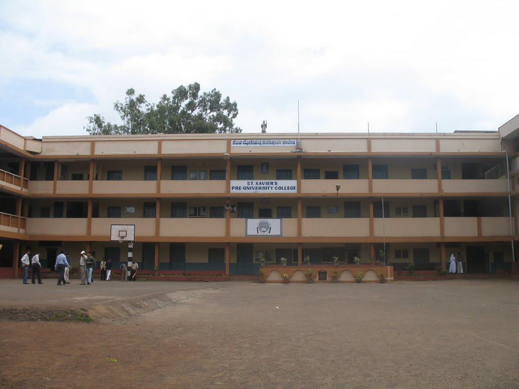 ST XAVIERS HIGH SCHOOL