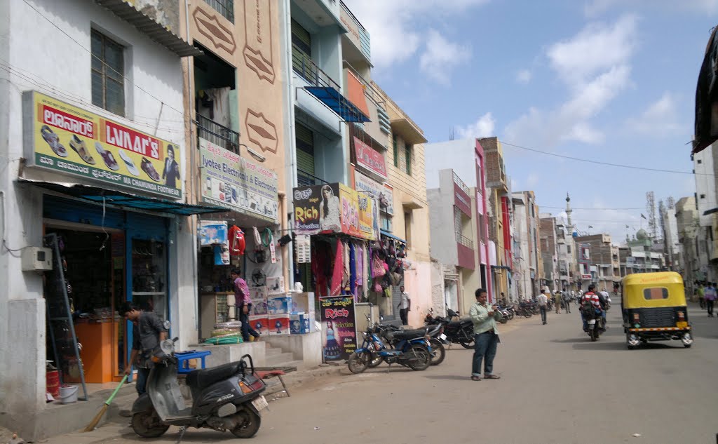 Bruce Pet, Bapu Ji Nagar, Cowl Bazaar, Bellary, Karnataka, India