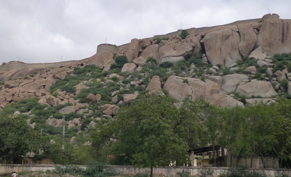 Fort on the Hill.