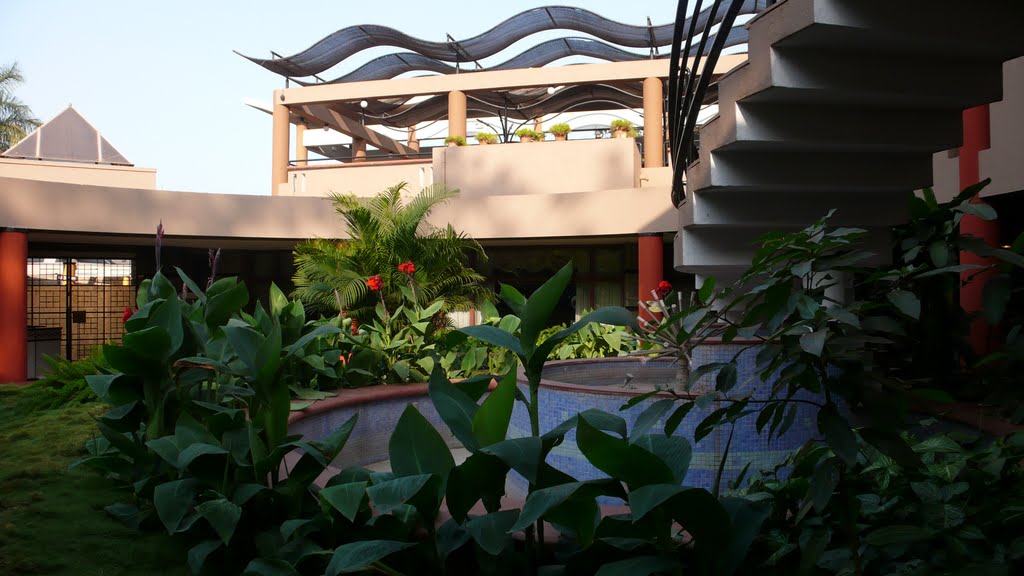 http://www.malligihotels.com/index.html