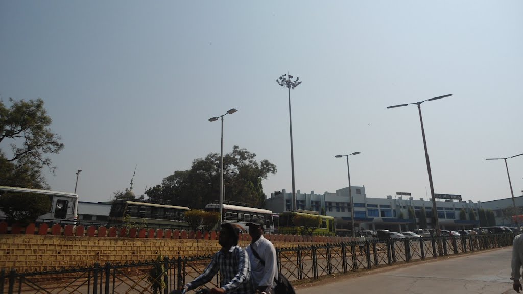 enterance of Hubli Junction