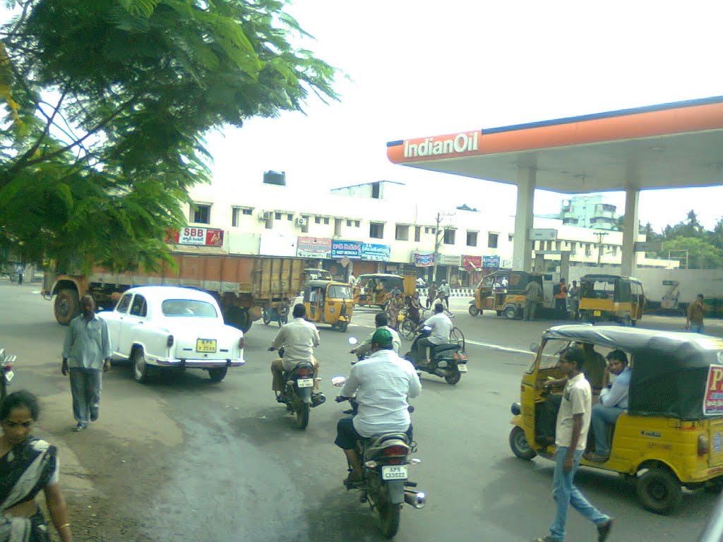 Sambamurthy nagar rd center  Kakinada (G.John Babu)