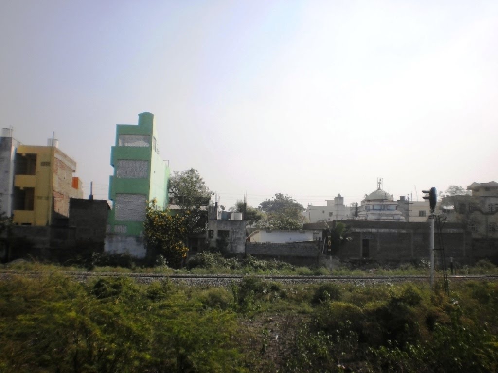 P1124054 TEMPLE தெனாலி తెనాలి  10.40.59
