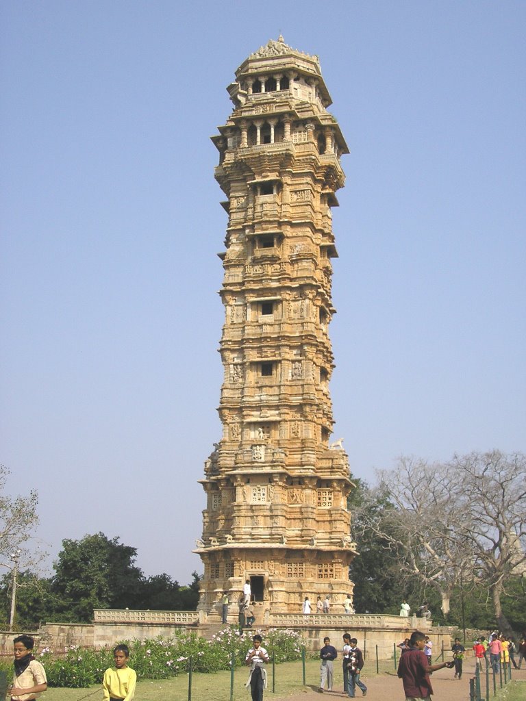 Bijoy Sthamva, Chittor