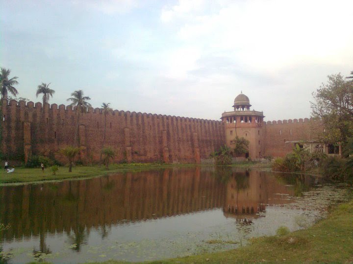 Darbhanga kila wall