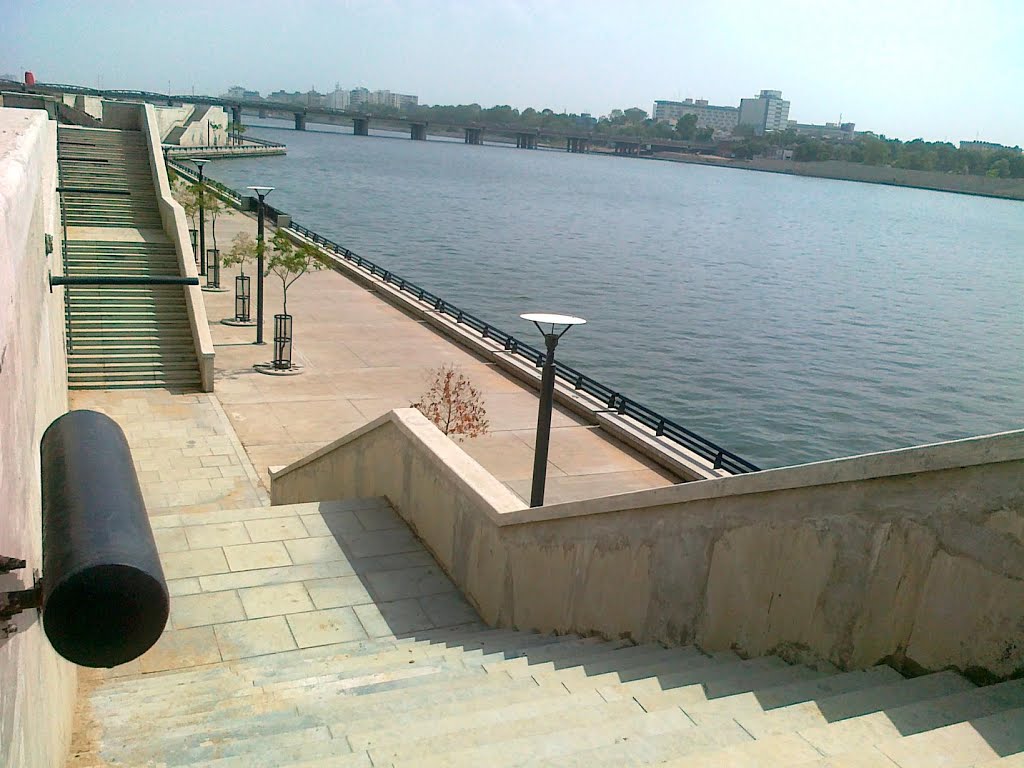 Sabarmati Riverfront Walkway W, Narayan Nagar Society, Revati Nagar, Paldi, Ahmedabad