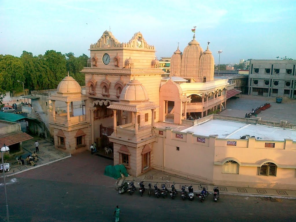 Jaggannath Ji Temple A.P.M.C. Market, Jamalpur Char Rasta Jamalpur Rd, Jamalpur, Ahmedabad