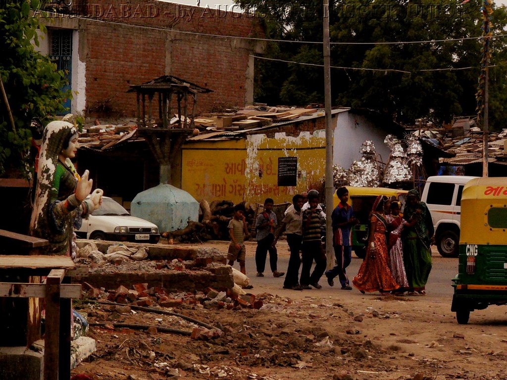 AHMEDABAD - "ABANDONED STREETS"  !!!  ,  by AUGUSTO JANISCKI JUNIOR