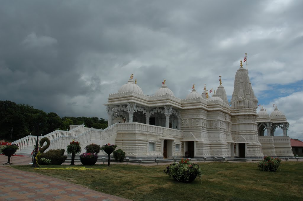 SWAMINARAYAN AKSHAR MANDIR
