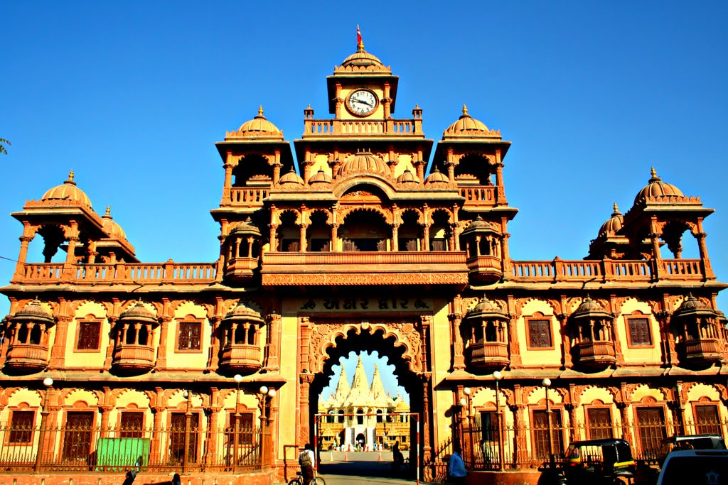 Shree Swaminarayan Temple Entrance