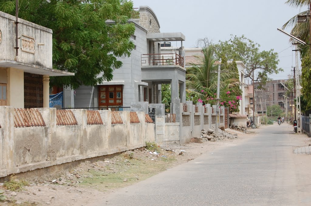 DPAK MALHOTRA, Surendernagar City, near Surendernagar Railway Stn, गुजरात भारत Gujarat Bharat ગુજરાત ભારત દેશનું