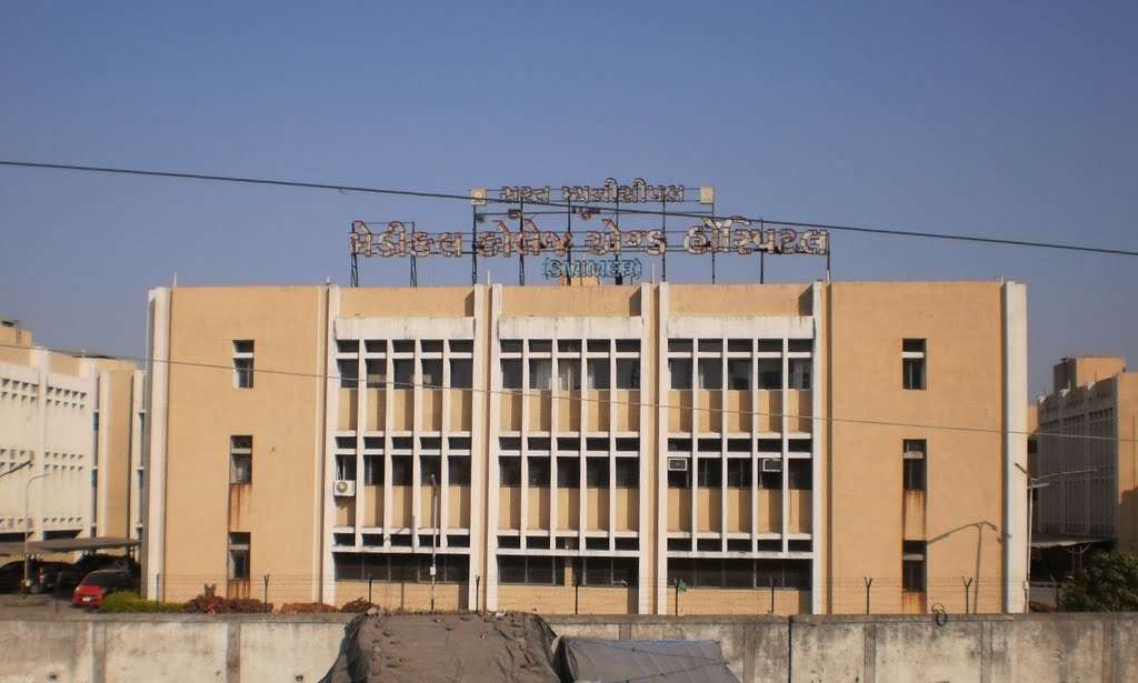 PC310620 Soorat Myunicipal Medical College and Hospital  15.02.03
