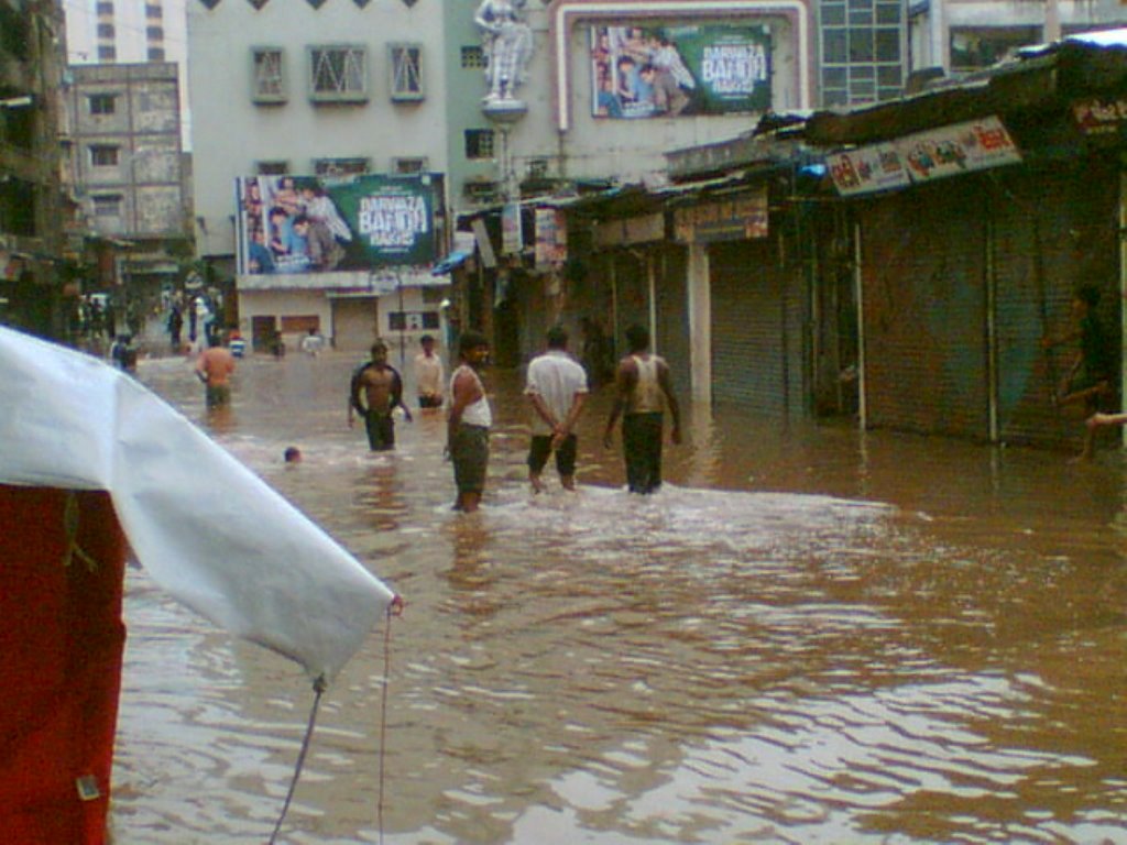 ROOPAM CINEMA--FLOOD 2006