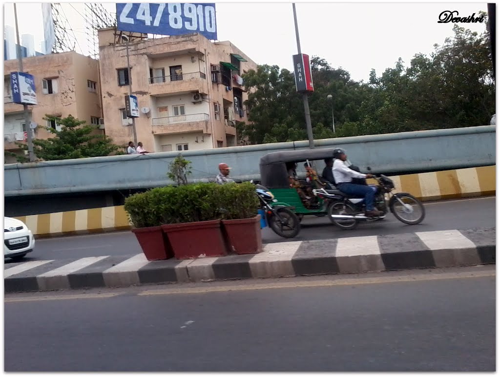 Majura Gate, Fly Over, Surat