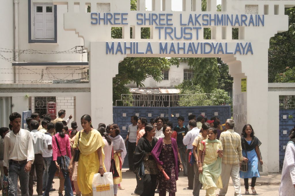 Chandan Studio,Dhanbad 9431162737 www.cs.dhanbadonline.comSSLNT College,Chandan Studio,9431162737