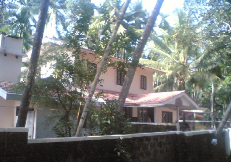 Poovate House