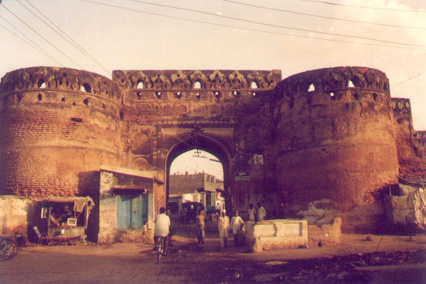 Dheli Gate