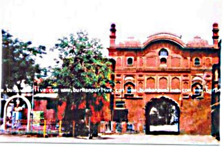 Sanwra Gate