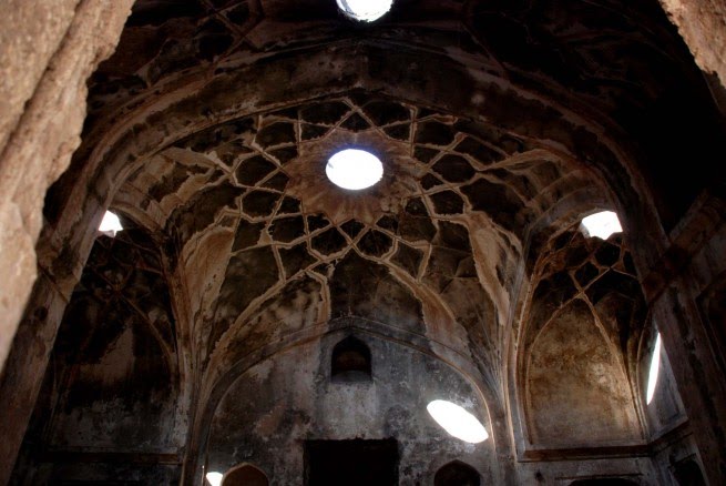 Public Hamam in Akbari Sarai