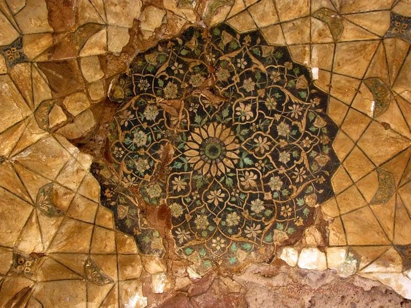 Design on Arch Closeup