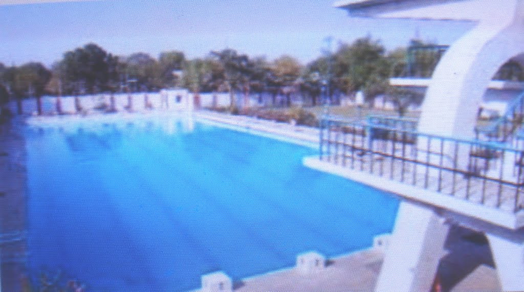 Taran Pushkar Swimming Pool Gwalior
