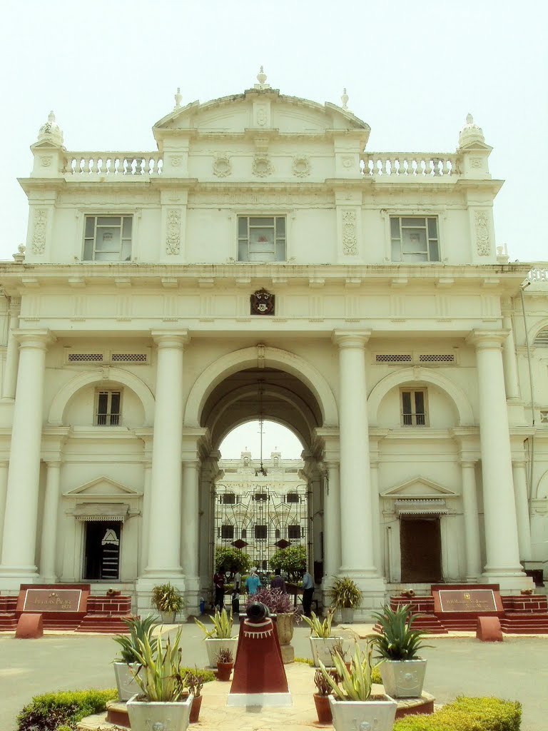 Jai Vilas Palce Main Entrance !