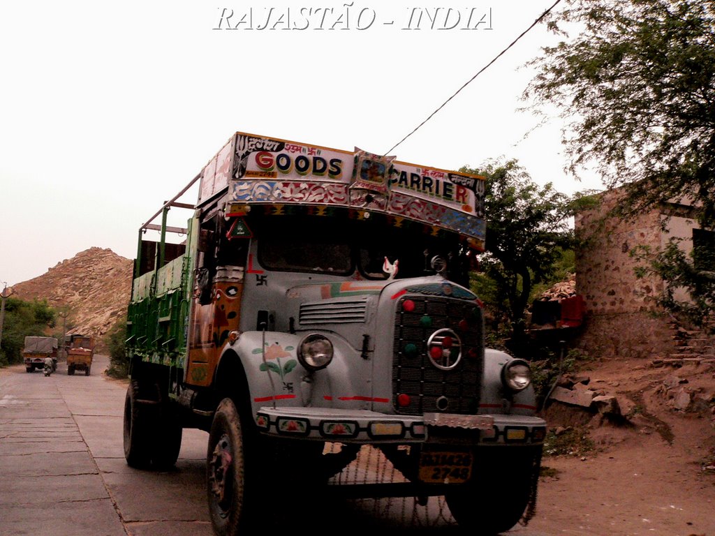 OLD TRUCK  - RAJASTHAN  , by AUGUSTO JANISCKI JUNIOR