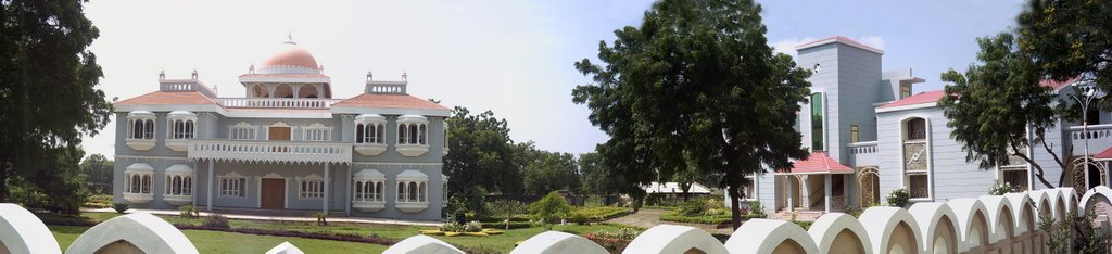 Huzurala (TUS) Haveli - Dongaon