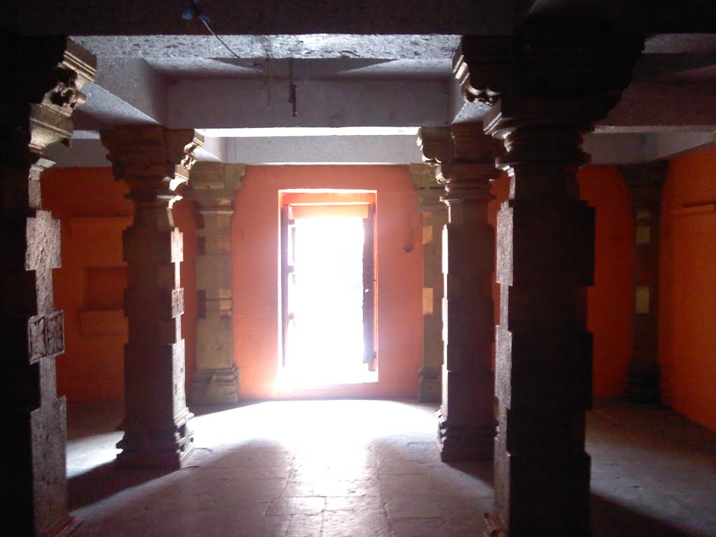 Manjrath Temple Inside