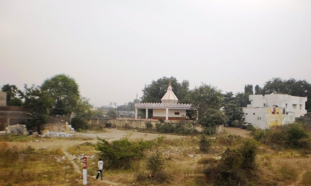 PC310343  मंदिर Temple 08.19.29