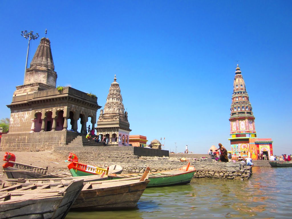 Boats in River Chandrabhaga , Pandharpur Maharashtra
