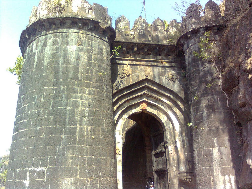मुख्य द्वार, अजिंक्यतारा . Fort Ajinkyatara,Main gait