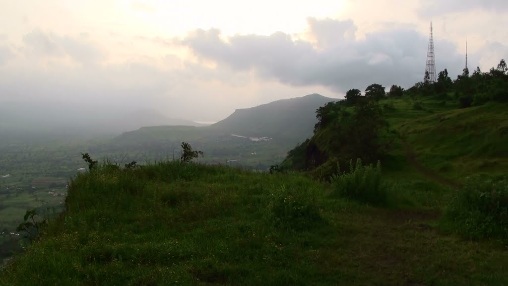 Sunset - Ajinkyatara Fort, Satara.....https://www.youtube.com/watch?v=ApW7b9ps474