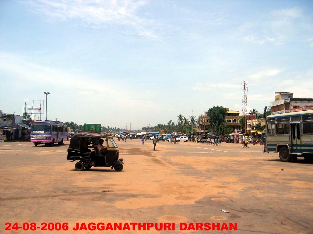rath yatra road-puri