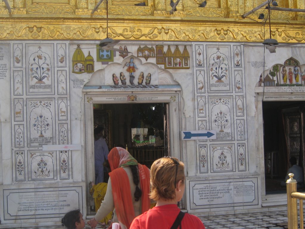 Entrada a Durgiana Mandir
