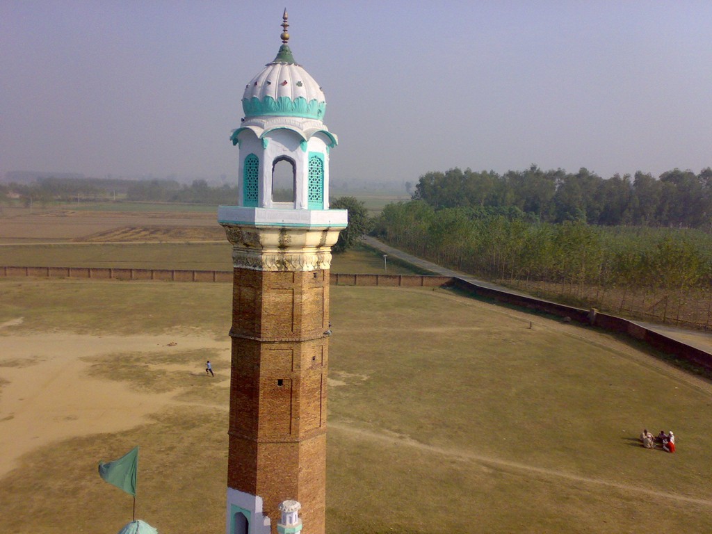 minar of tomb hazrat shah badar diwan