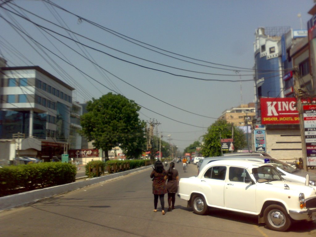 MALL road