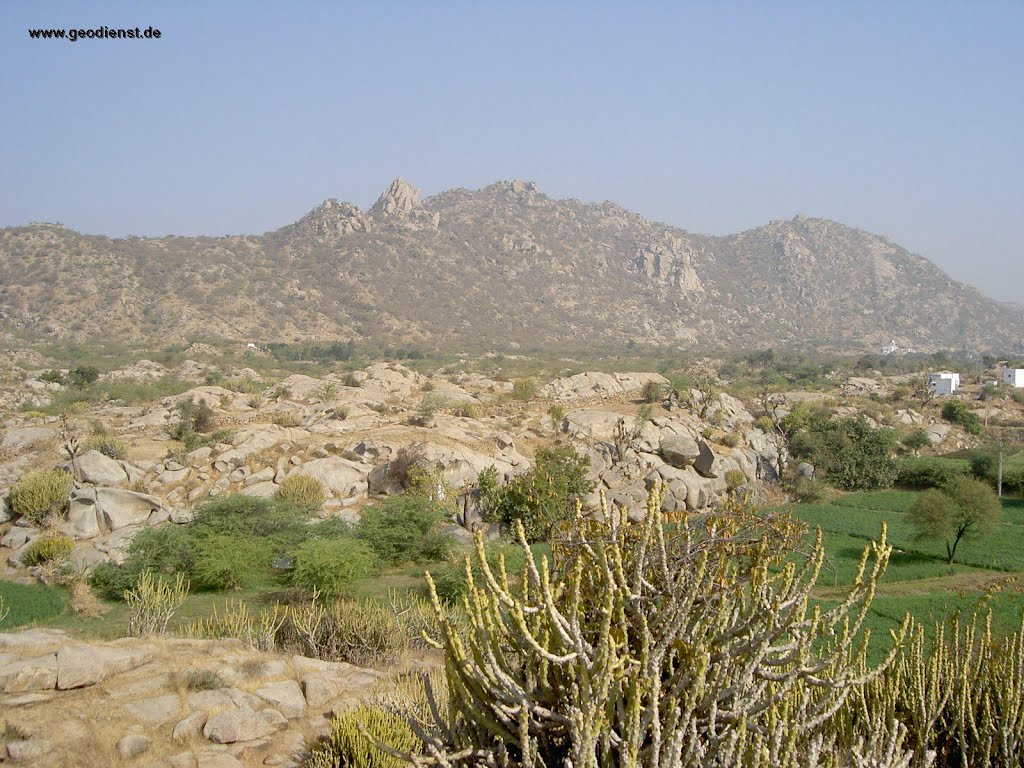 Granitlandschaft ca. 10 km westlich Beawar (Rajasthan)