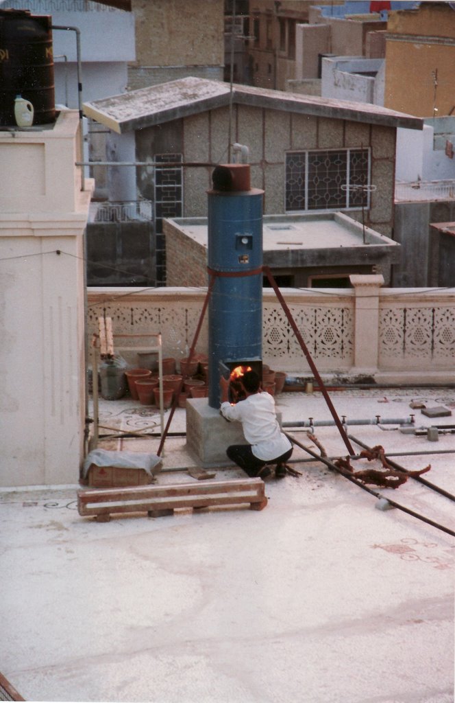 India - Bikaner - water heating!