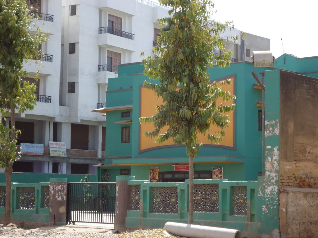 SAMRAT CINEMA