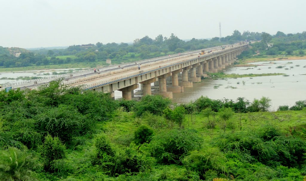 Banas Bridge, Tonk. India