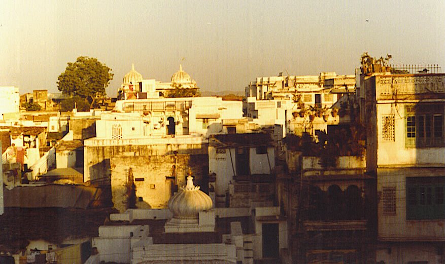 Udaipur 1980 panorama from City Palace...© by leo1383