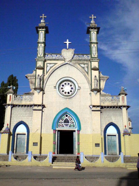 7 Dollur church
