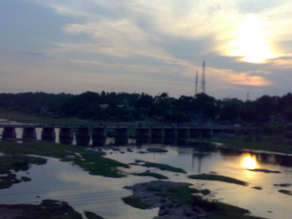AMARAVATHI RIVER AT KARUR