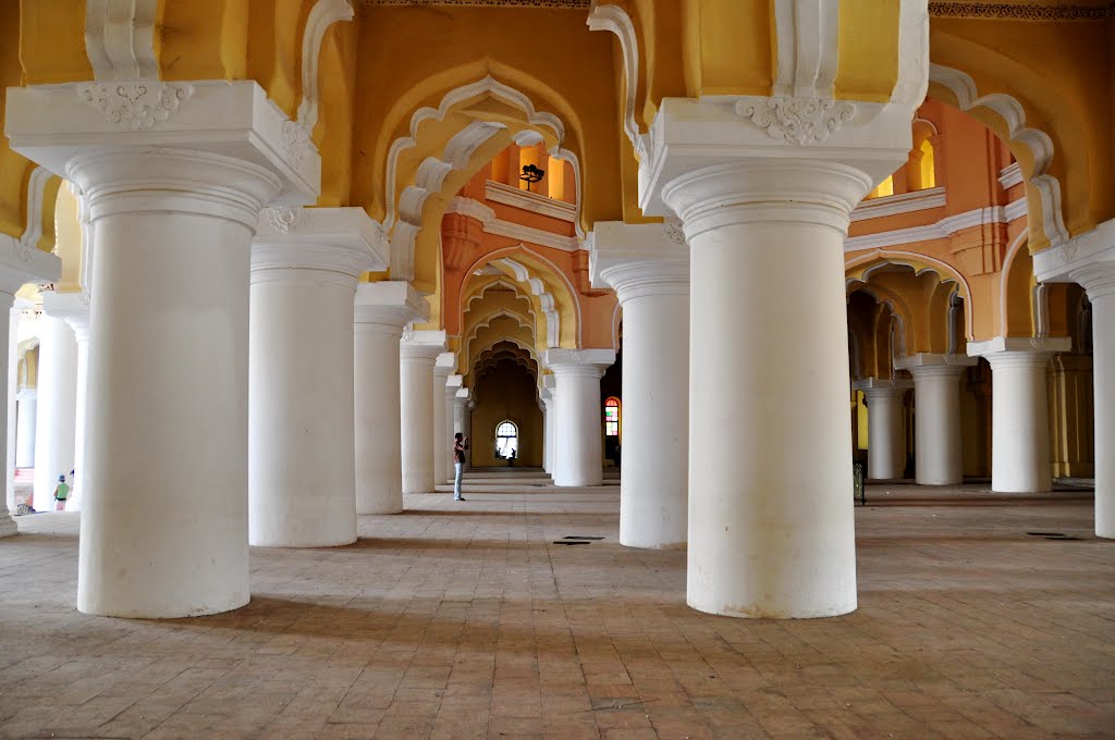 Thirumalai Nayakar Mahal. Madurai, India.