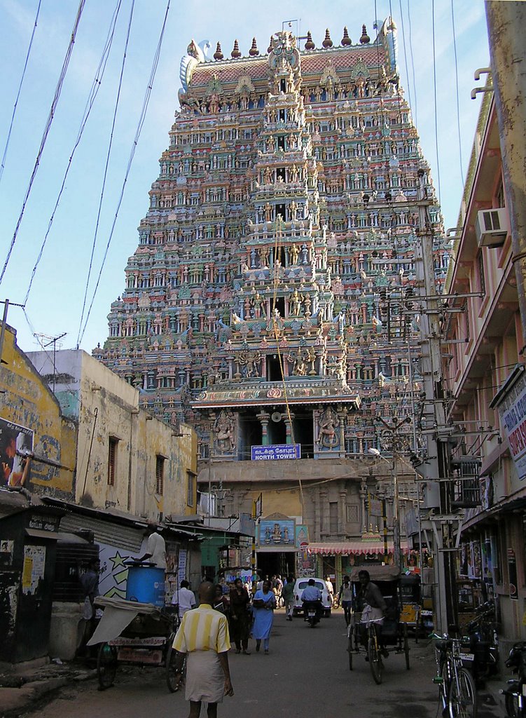 Backstreet confusion by the Meenakshi Temple